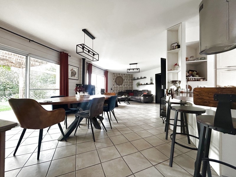 immobilier Maison à vendre Coëx 334 500 euros