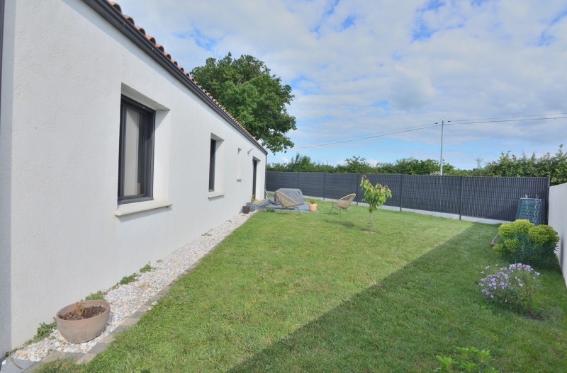 immobilier Maison à vendre Vairé 379 900 euros