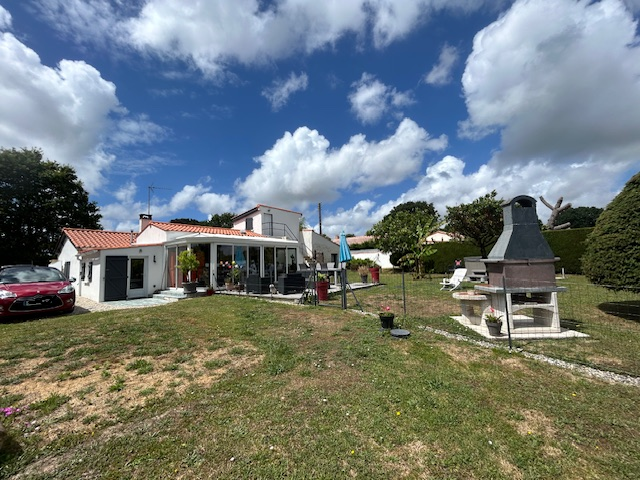 immobilier Maison à vendre Saint-Christophe-du-Ligneron 355 000 euros