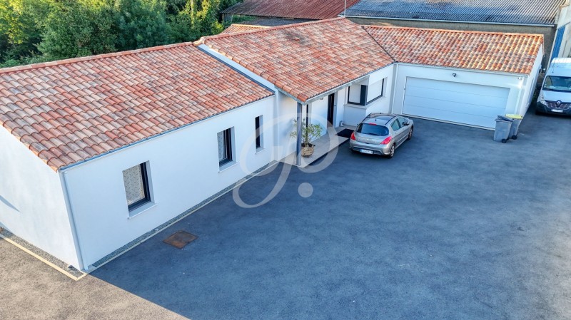 vente Maison Coëx 166 m²