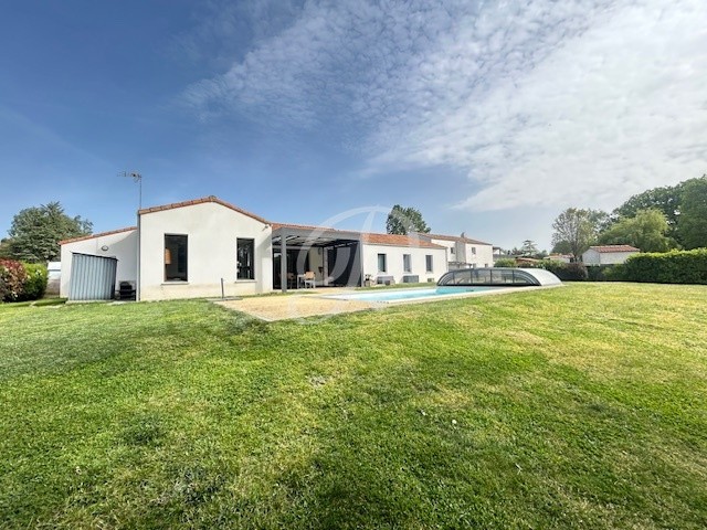 vente Maison Coëx 166 m²