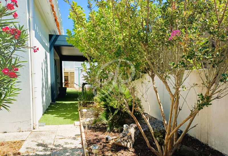 immobilier Maison à vendre Le Fenouiller 387 000 euros