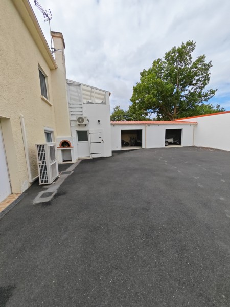 vente Maison Coëx 182 m²