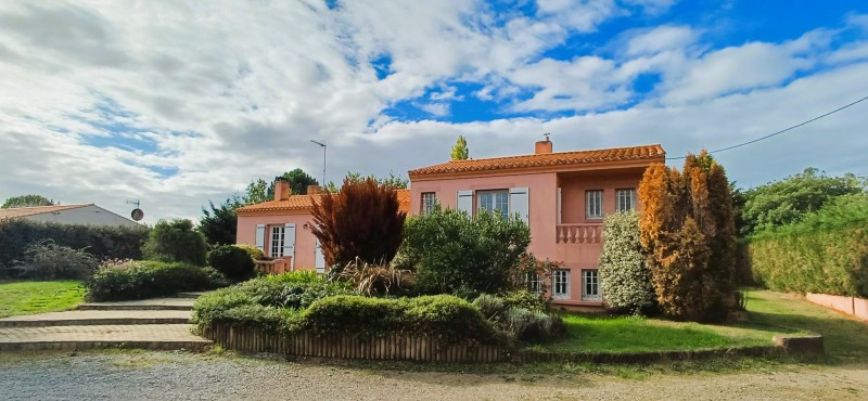 immobilier Maison à vendre Saint-Révérend 359 000 euros