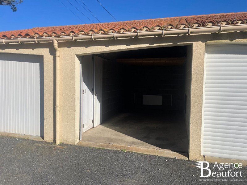 immobilier Garage/Parking à vendre Saint-Hilaire-de-Riez 33 000 euros