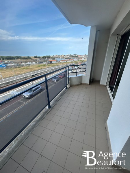 immobilier Appartement à vendre Saint-Gilles-Croix-de-Vie 212 000 euros