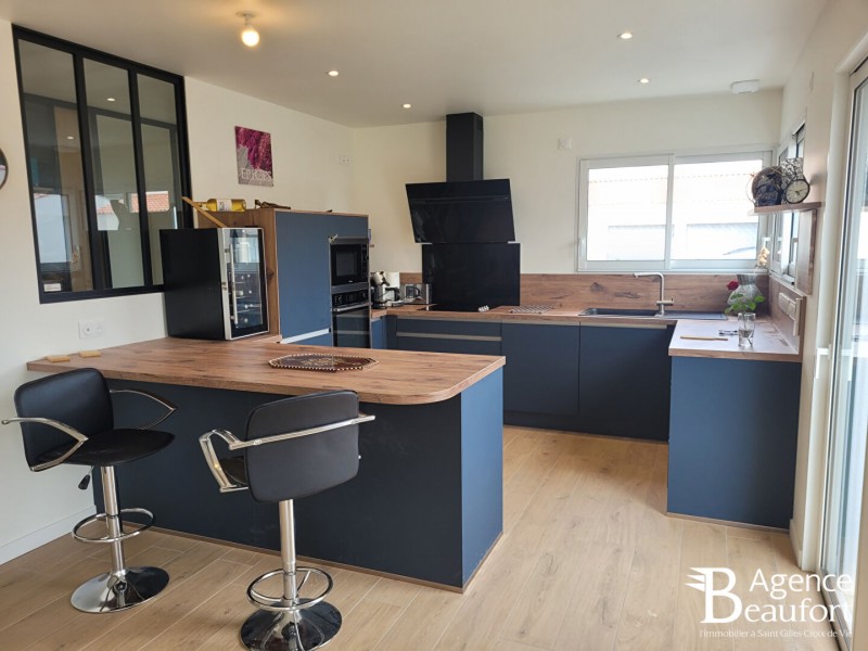 Maison à vendre 5 pièces 158 m²