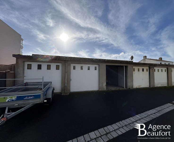 immobilier Maison à vendre Saint-Gilles-Croix-de-Vie 299 250 euros