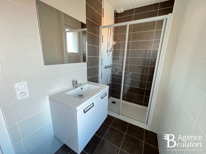 immobilier Maison à vendre Saint-Gilles-Croix-de-Vie 199 975 euros