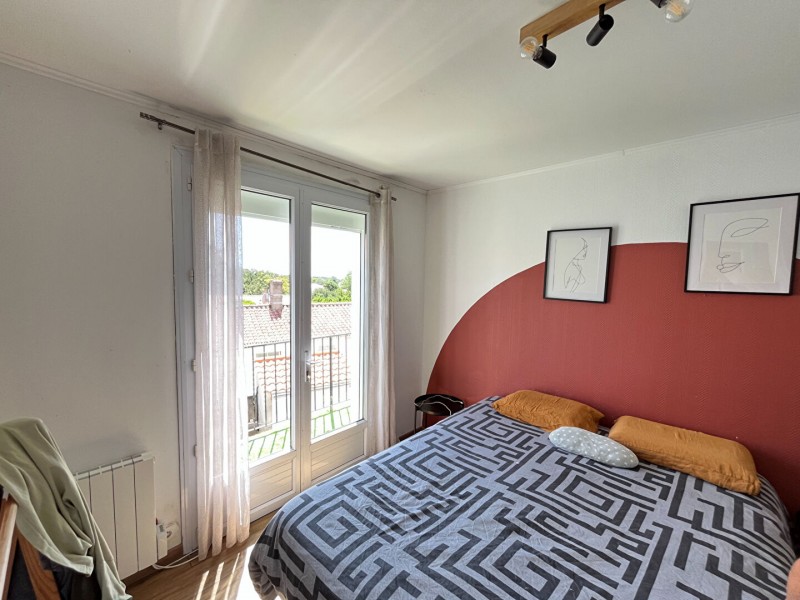 immobilier Immeuble à vendre Brem-sur-Mer 367 500 euros