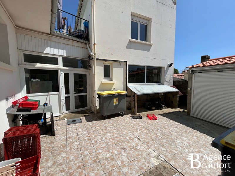 Immeuble à vendre Brem-sur-Mer