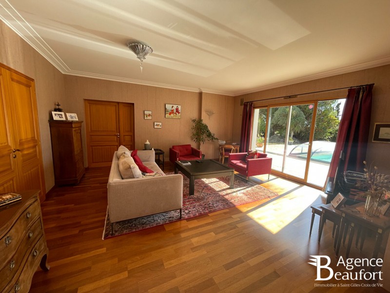 immobilier Maison à vendre Le Fenouiller 915 200 euros