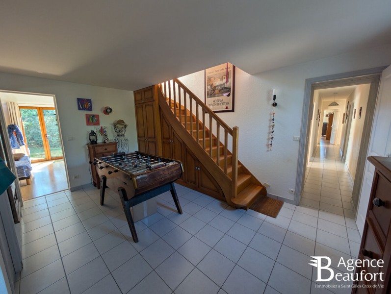 vente Maison Le Fenouiller 208 m²