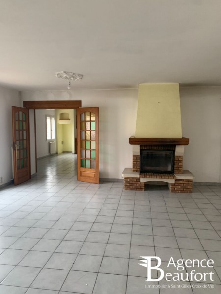 immobilier Maison à vendre Saint-Gilles-Croix-de-Vie 314 280 euros