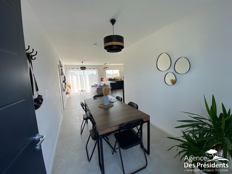 immobilier Maison à vendre Grosbreuil 850 euros
