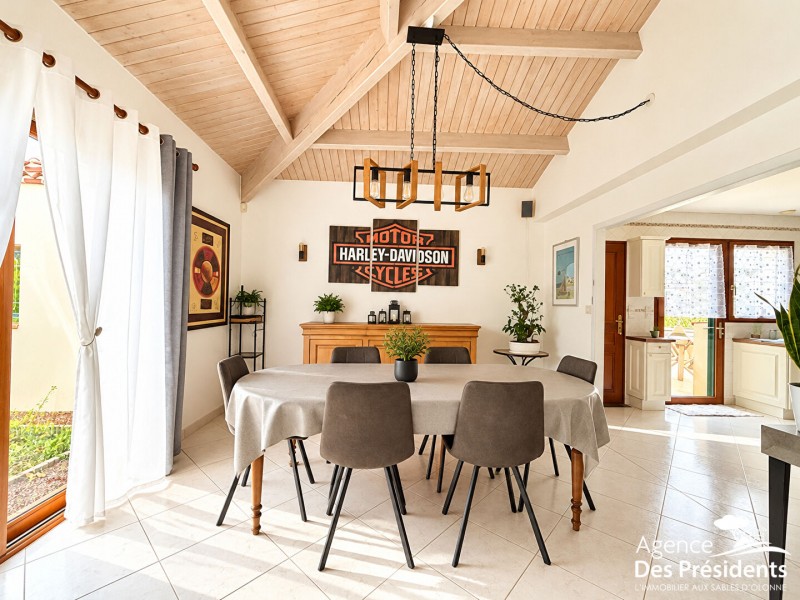 Maison à vendre 8 pièces 257 m²