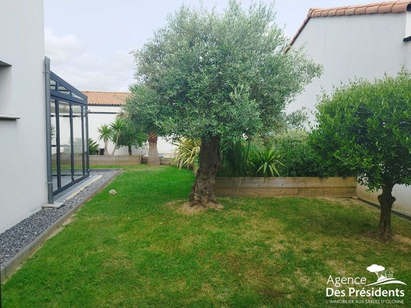Maison à vendre 4 pièces 146 m²