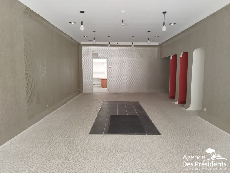Local Commercial à vendre 3 pièces 85 m²