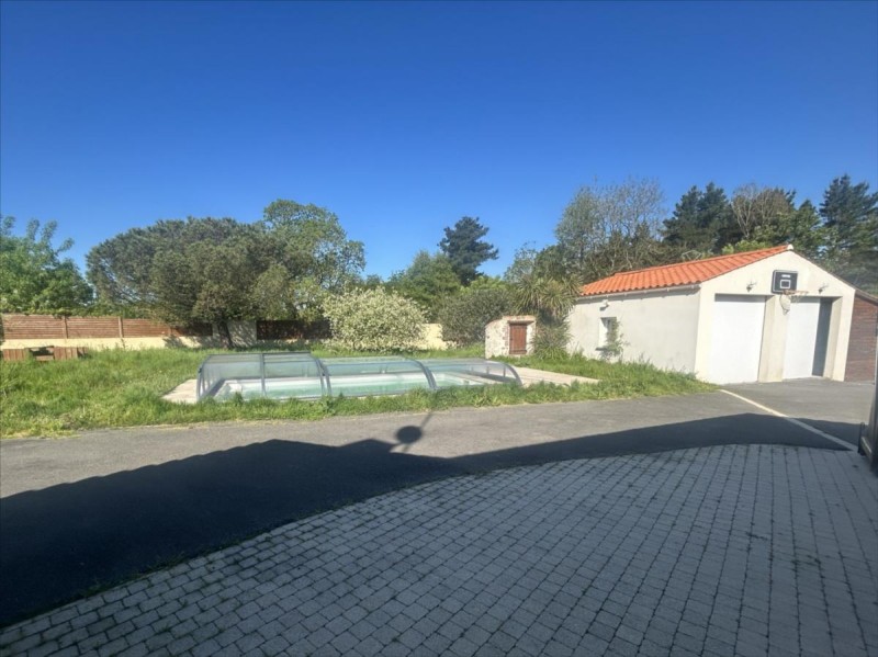 immobilier Maison à vendre La Roche-sur-Yon 349 000 euros