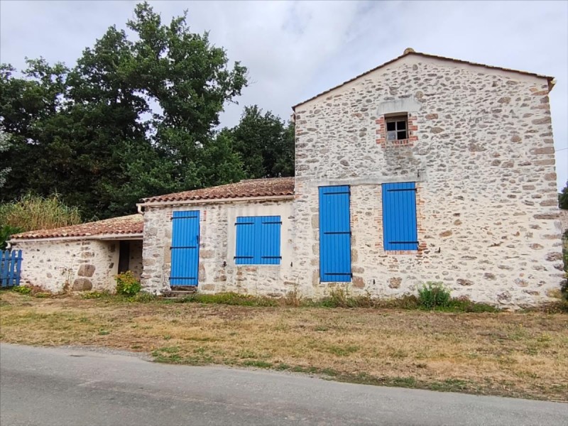 achat vente Maison 9 pièces 210 m² vendée